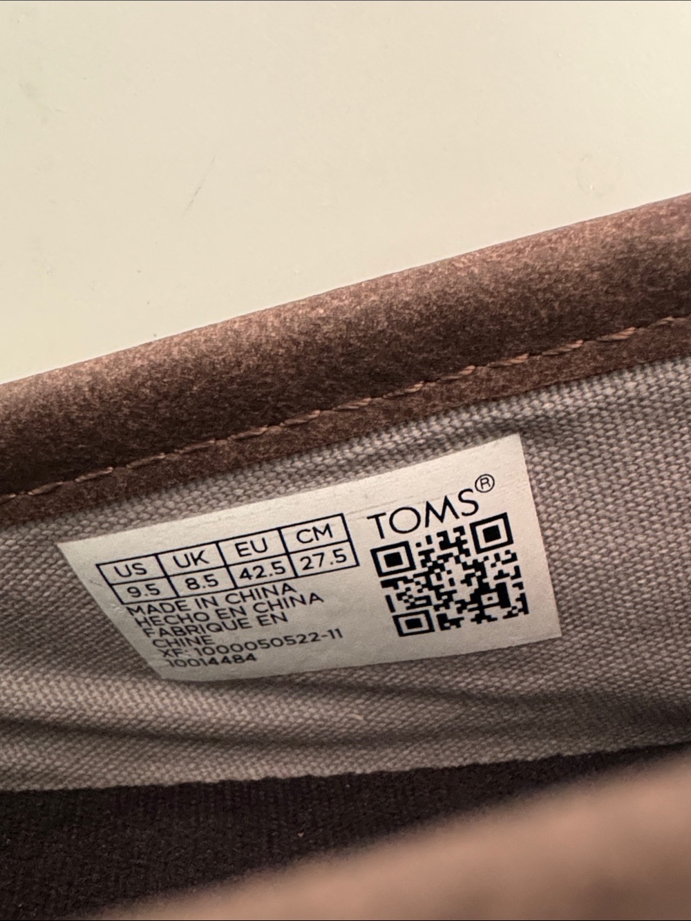 Toms Men’s Slip-On Loafers in Light Gray - Picture 5 of 6